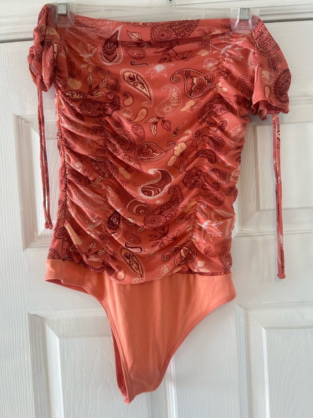 Guess Coral Paisley Ruched Bodysuit